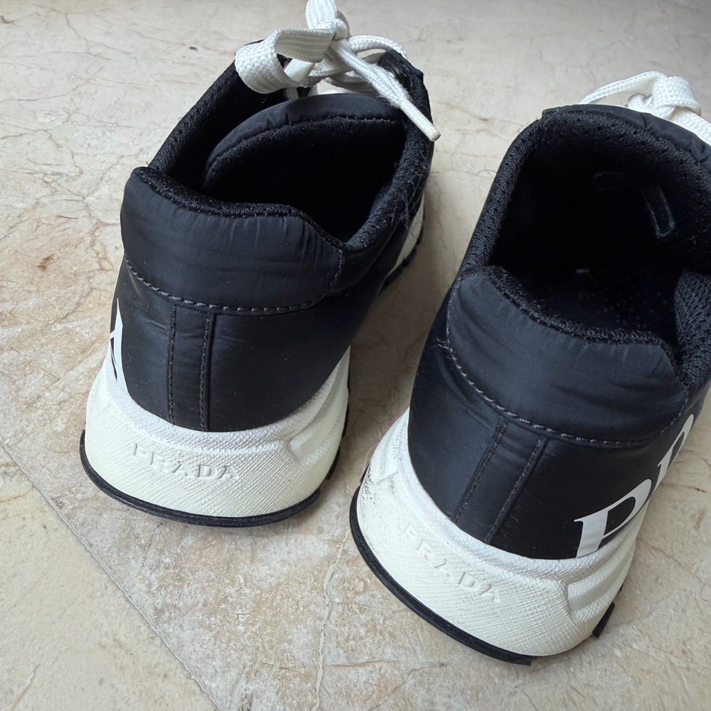Prada Women's Black and White Sneakers - Picture 3 of 9